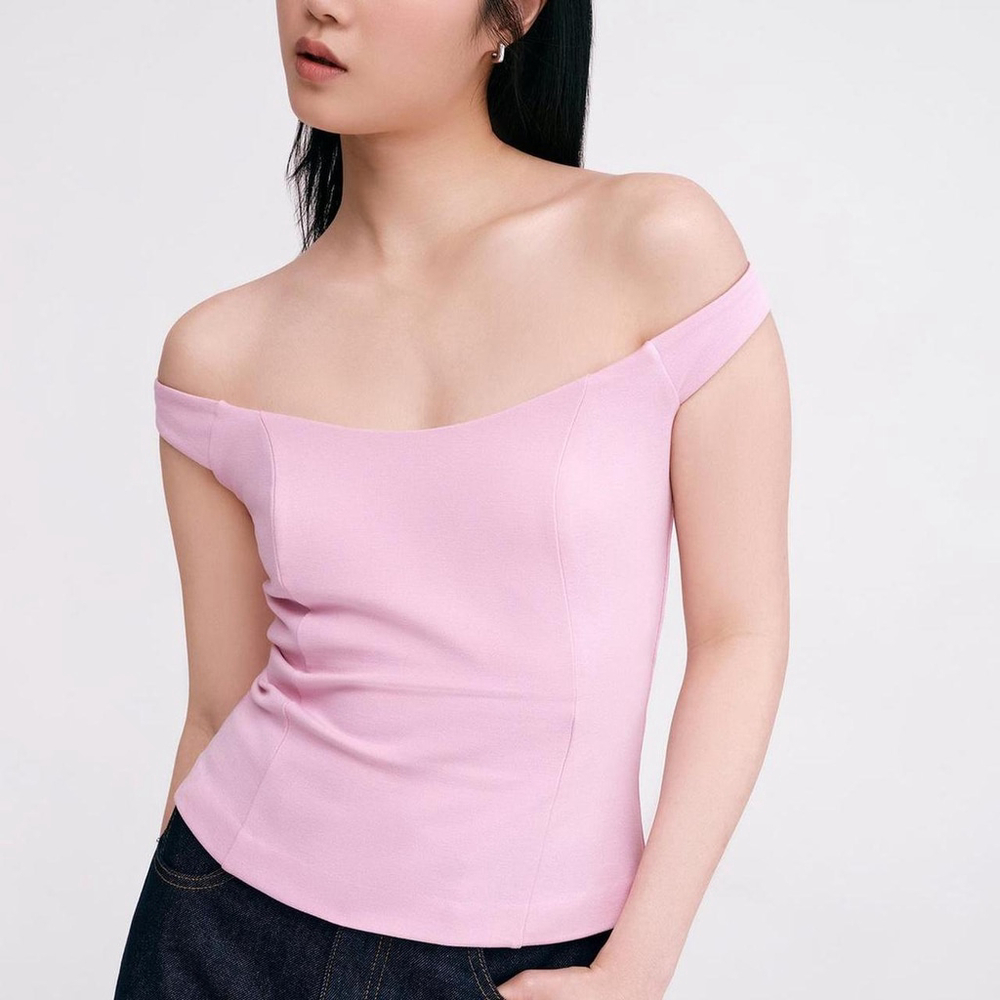 Marcella Eliana top medium nwt